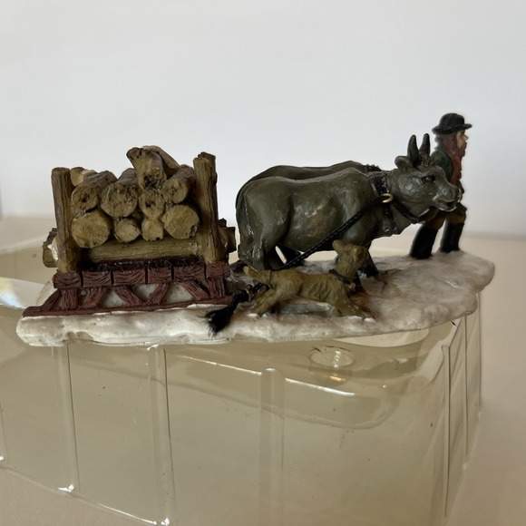 Currier & Ives Hand Crafted Polyresin‎ "The Snow Storm" Oxen with Firewood - Picture 11 of 14